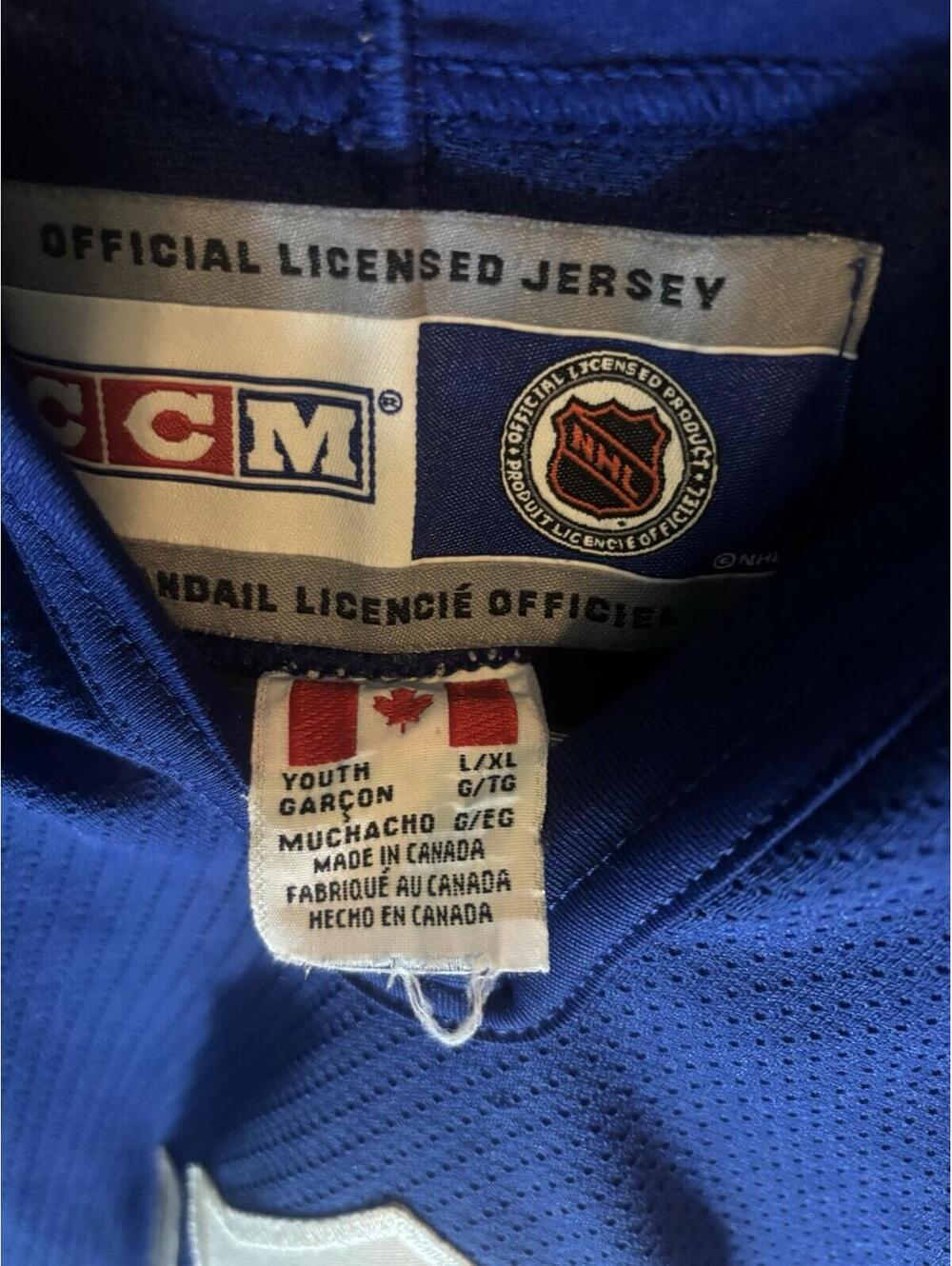 Toronto Maple Leafs Official Licensed CCM Jersey - Youth Large  - Made In Canada - Picture 4 of 11